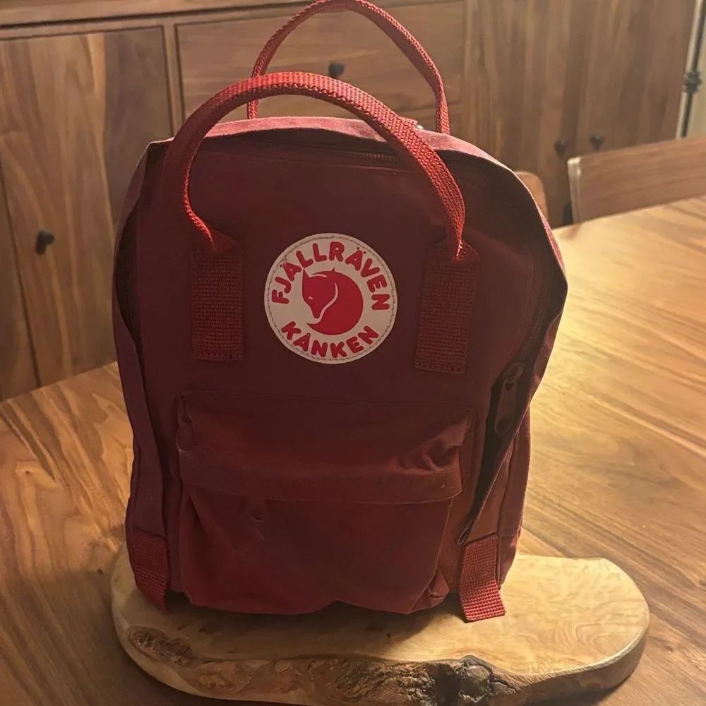 Kånken Mini Ox Red Backpack